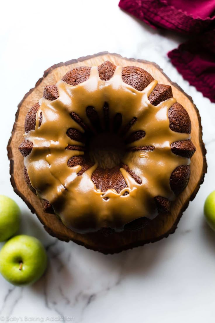 Bake a Glazed Apple Bundt: Old-Fashioned Comfort & Fall Flavors